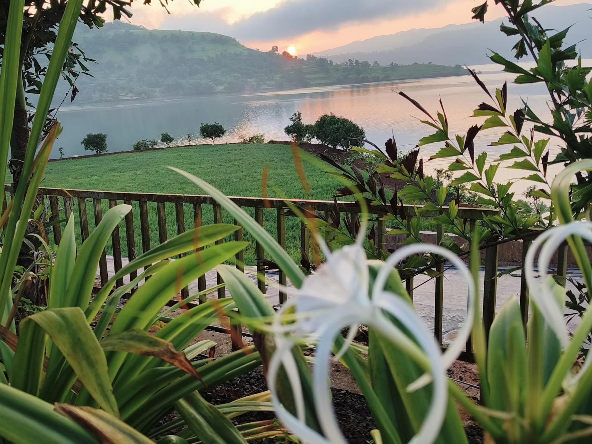Swiss Lake Resort Lavasa Exterior photo